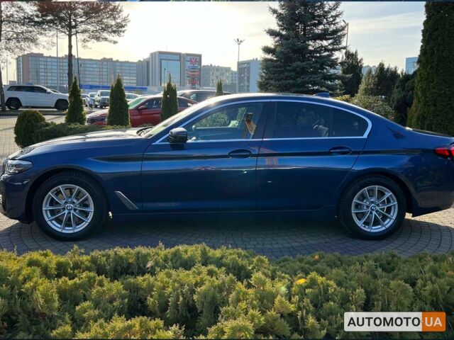 Синий БМВ 520, объемом двигателя 2 л и пробегом 24 тыс. км за 41999 $, фото 3 на Automoto.ua