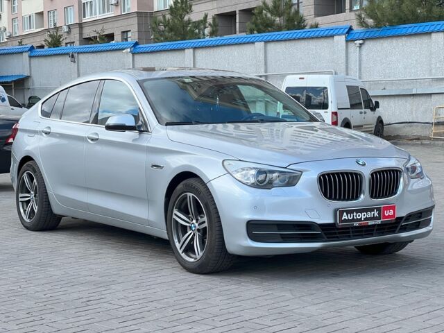 Сірий БМВ 520 GT, об'ємом двигуна 2 л та пробігом 232 тис. км за 23490 $, фото 2 на Automoto.ua