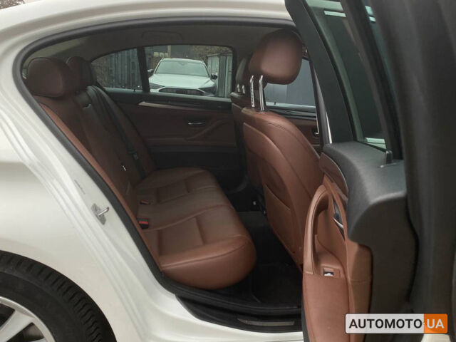 Белый БМВ 525, объемом двигателя 2 л и пробегом 281 тыс. км за 19799 $, фото 27 на Automoto.ua