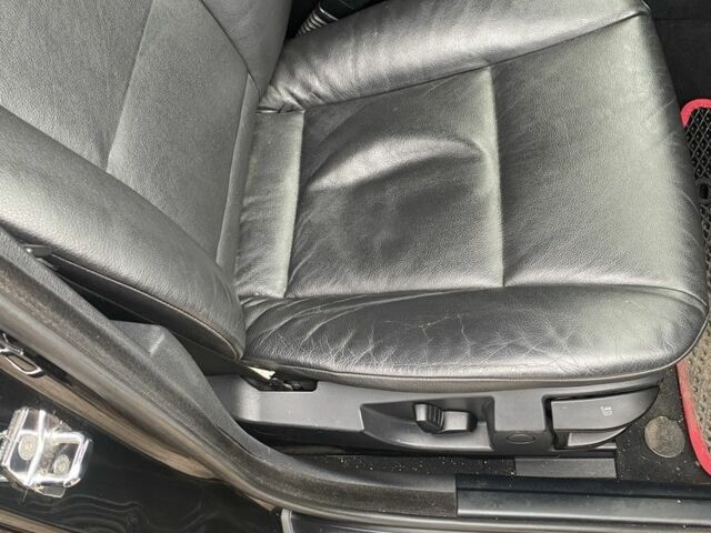 Черный БМВ 525, объемом двигателя 2.5 л и пробегом 220 тыс. км за 7500 $, фото 8 на Automoto.ua