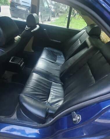 Синій БМВ 525, об'ємом двигуна 2.5 л та пробігом 250 тис. км за 3000 $, фото 13 на Automoto.ua