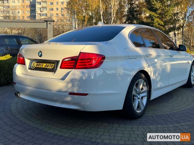 Белый БМВ 528, объемом двигателя 3 л и пробегом 208 тыс. км за 13600 $, фото 6 на Automoto.ua