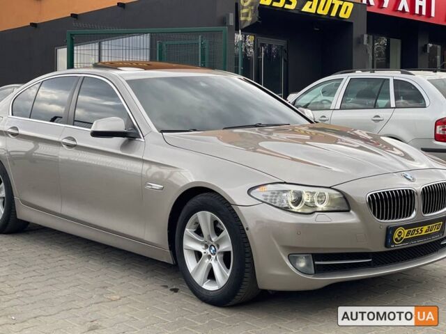 Бежевий БМВ 528, об'ємом двигуна 2 л та пробігом 216 тис. км за 13100 $, фото 5 на Automoto.ua