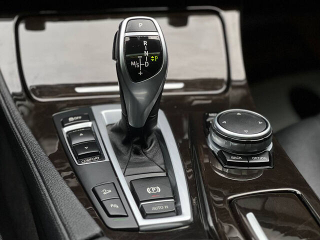 Серый БМВ 528, объемом двигателя 2 л и пробегом 216 тыс. км за 17500 $, фото 15 на Automoto.ua