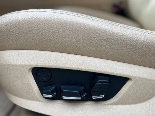 Синий БМВ 528, объемом двигателя 2 л и пробегом 287 тыс. км за 14700 $, фото 8 на Automoto.ua