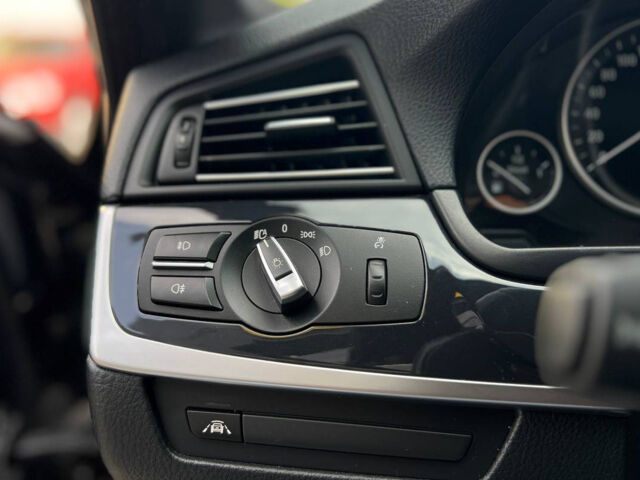 Черный БМВ 530, объемом двигателя 3 л и пробегом 267 тыс. км за 22999 $, фото 9 на Automoto.ua