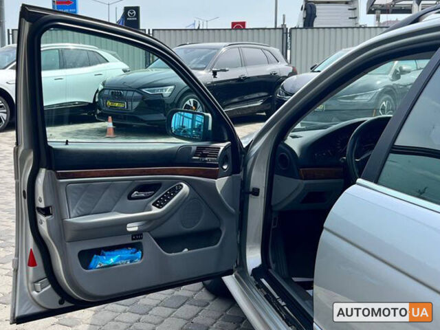 Сірий БМВ 530, об'ємом двигуна 3 л та пробігом 280 тис. км за 5800 $, фото 8 на Automoto.ua