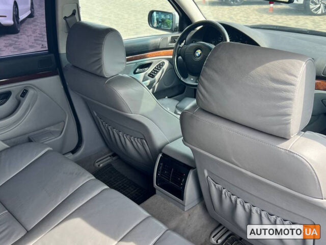 Сірий БМВ 530, об'ємом двигуна 3 л та пробігом 280 тис. км за 5800 $, фото 28 на Automoto.ua