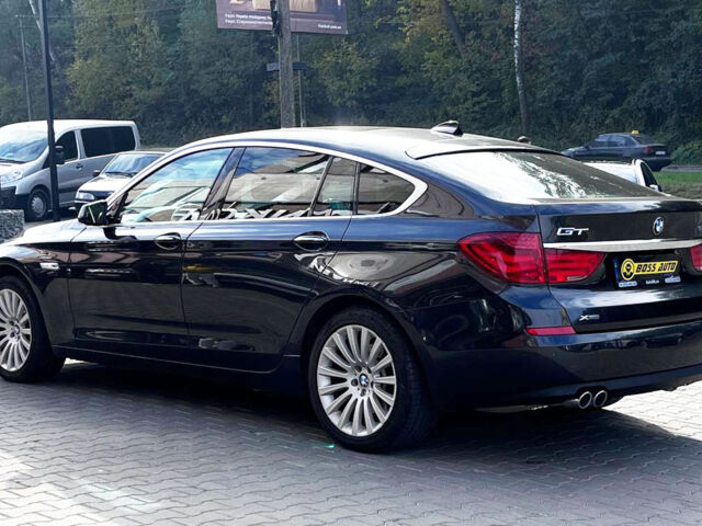 Серый БМВ 530, объемом двигателя 3 л и пробегом 271 тыс. км за 16000 $, фото 3 на Automoto.ua