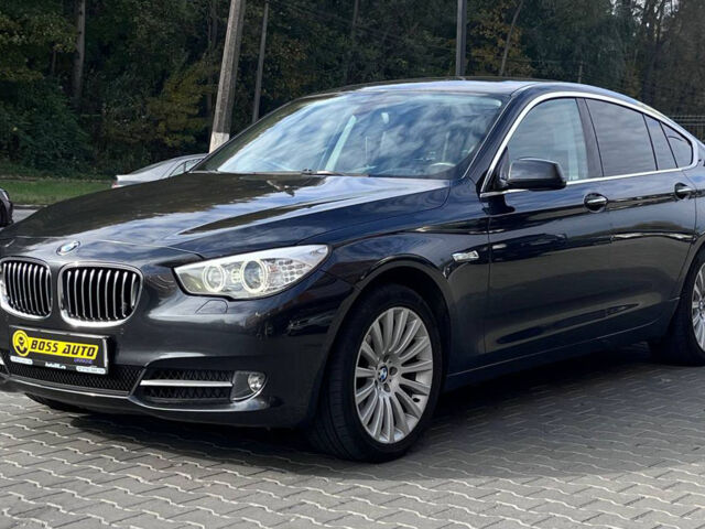 Серый БМВ 530, объемом двигателя 3 л и пробегом 271 тыс. км за 16000 $, фото 2 на Automoto.ua