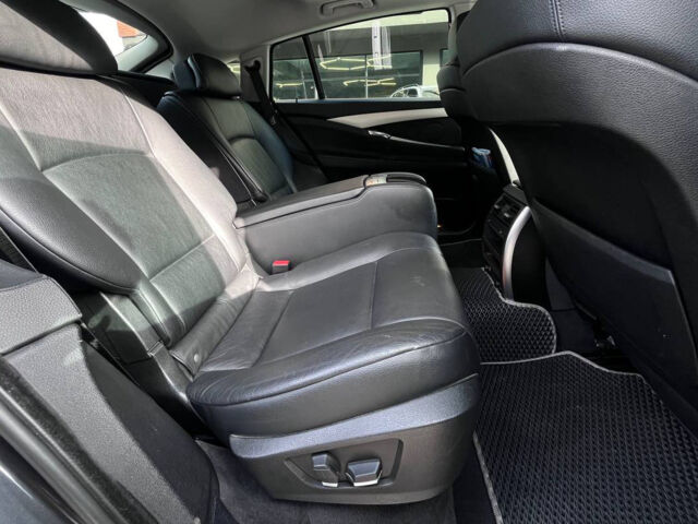 Серый БМВ 530, объемом двигателя 3 л и пробегом 271 тыс. км за 16000 $, фото 17 на Automoto.ua