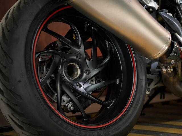 БМВ 5312, объемом двигателя 1.29 л и пробегом 0 тыс. км за 12000 $, фото 19 на Automoto.ua