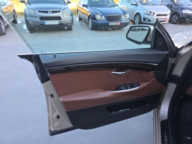 Жовтий БМВ 535, об'ємом двигуна 3 л та пробігом 187 тис. км за 15790 $, фото 19 на Automoto.ua