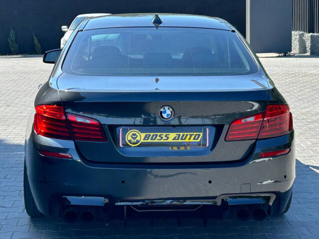 Сірий БМВ 535, об'ємом двигуна 3 л та пробігом 250 тис. км за 15450 $, фото 4 на Automoto.ua