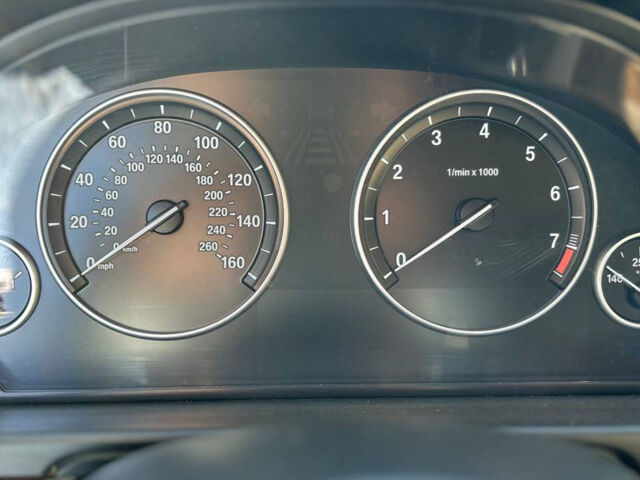 Сірий БМВ 535, об'ємом двигуна 3 л та пробігом 250 тис. км за 15450 $, фото 11 на Automoto.ua