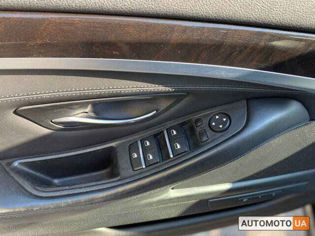 Синий БМВ 535, объемом двигателя 3 л и пробегом 160 тыс. км за 25700 $, фото 9 на Automoto.ua