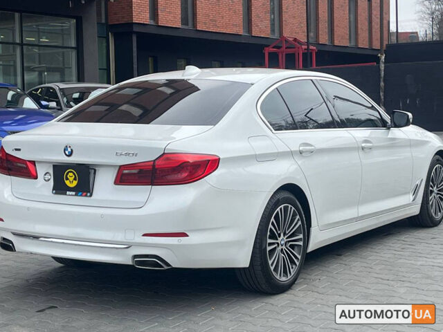 Белый БМВ 540, объемом двигателя 3 л и пробегом 53 тыс. км за 31000 $, фото 5 на Automoto.ua