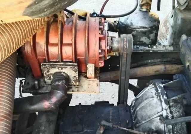 БМВ 540, объемом двигателя 4.4 л и пробегом 0 тыс. км за 9500 $, фото 4 на Automoto.ua