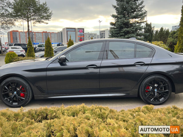 Серый БМВ 540, объемом двигателя 3 л и пробегом 25 тыс. км за 51800 $, фото 3 на Automoto.ua