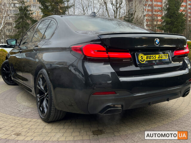 Серый БМВ 540, объемом двигателя 3 л и пробегом 25 тыс. км за 51800 $, фото 9 на Automoto.ua
