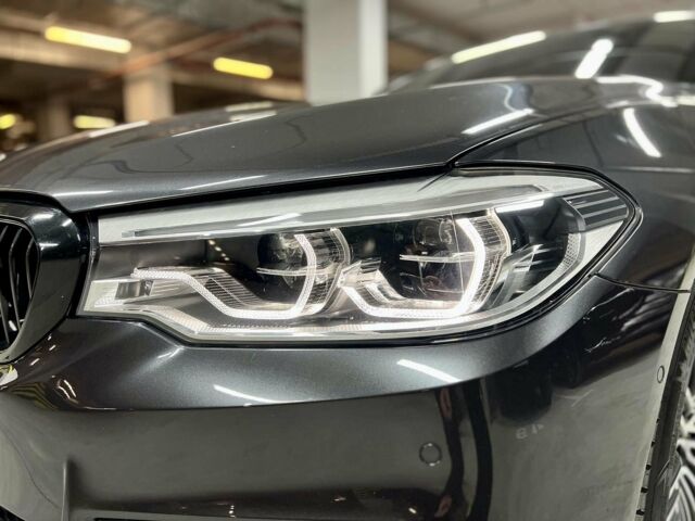 Сірий БМВ 540, об'ємом двигуна 3 л та пробігом 29 тис. км за 45900 $, фото 14 на Automoto.ua