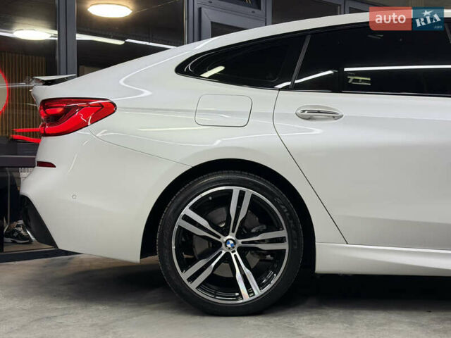 Белый БМВ 6 Серия ГТ, объемом двигателя 3 л и пробегом 98 тыс. км за 31900 $, фото 12 на Automoto.ua