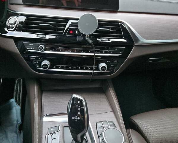 Белый БМВ 6 Серия ГТ, объемом двигателя 2.98 л и пробегом 132 тыс. км за 39500 $, фото 36 на Automoto.ua