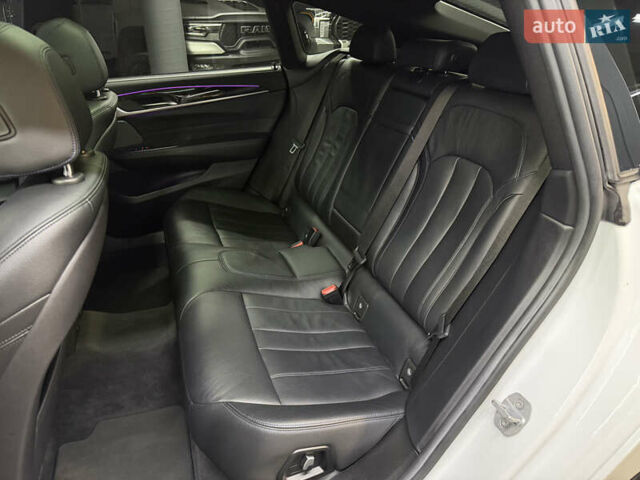 Белый БМВ 6 Серия ГТ, объемом двигателя 3 л и пробегом 98 тыс. км за 31900 $, фото 20 на Automoto.ua