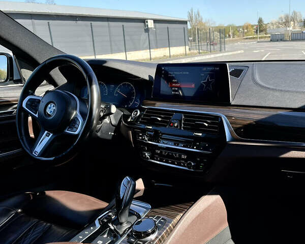 Білий БМВ 6 Серія ГТ, об'ємом двигуна 2.98 л та пробігом 133 тис. км за 36000 $, фото 12 на Automoto.ua