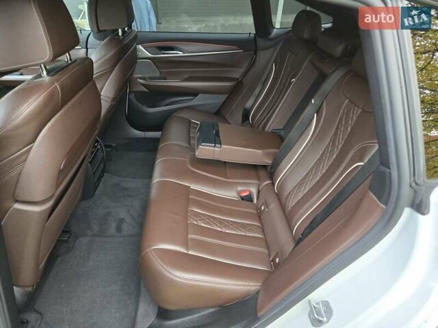 Белый БМВ 6 Серия ГТ, объемом двигателя 2.98 л и пробегом 132 тыс. км за 39500 $, фото 50 на Automoto.ua