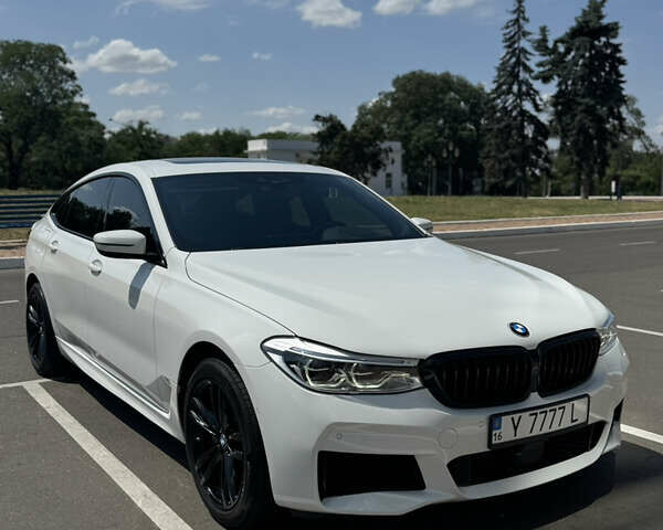 Белый БМВ 6 Серия ГТ, объемом двигателя 3 л и пробегом 66 тыс. км за 38000 $, фото 2 на Automoto.ua