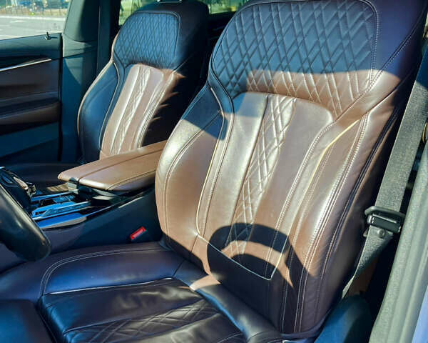 Білий БМВ 6 Серія ГТ, об'ємом двигуна 2.98 л та пробігом 133 тис. км за 36000 $, фото 17 на Automoto.ua