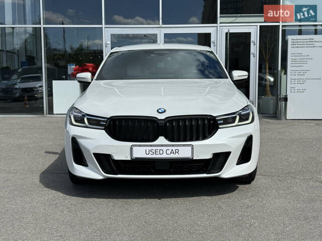 Белый БМВ 6 Серия ГТ, объемом двигателя 2 л и пробегом 82 тыс. км за 56500 $, фото 1 на Automoto.ua