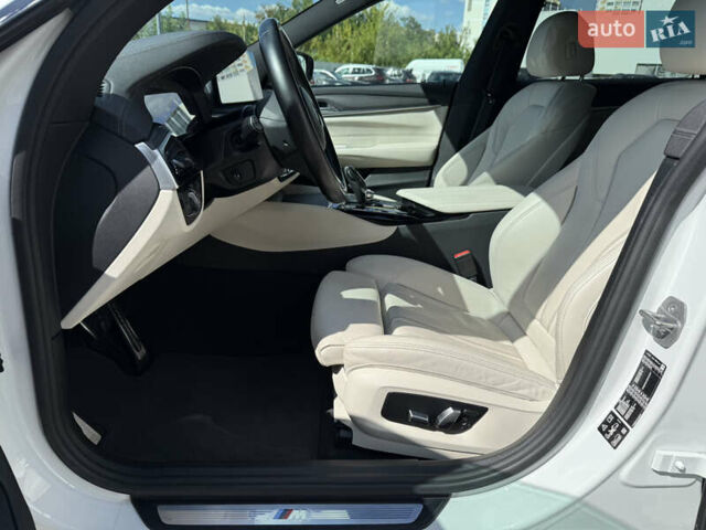 Белый БМВ 6 Серия ГТ, объемом двигателя 2 л и пробегом 82 тыс. км за 56500 $, фото 19 на Automoto.ua