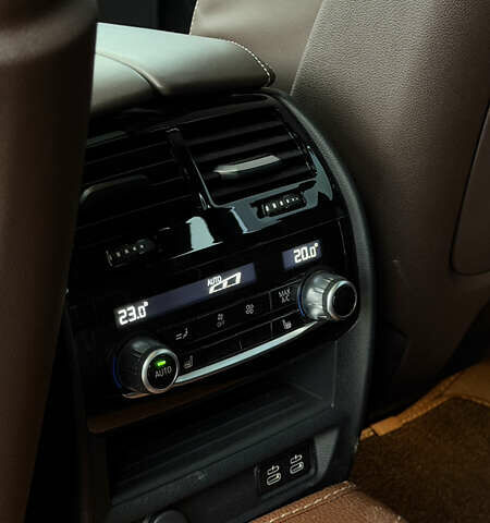 Черный БМВ 6 Серия ГТ, объемом двигателя 2 л и пробегом 27 тыс. км за 56000 $, фото 69 на Automoto.ua