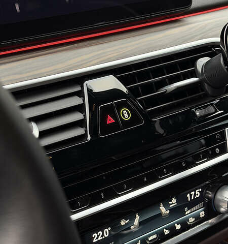 Черный БМВ 6 Серия ГТ, объемом двигателя 2 л и пробегом 27 тыс. км за 56000 $, фото 54 на Automoto.ua