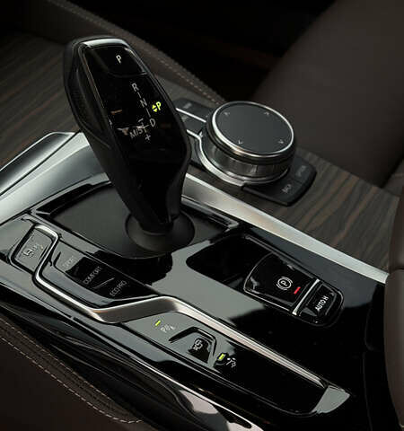 Черный БМВ 6 Серия ГТ, объемом двигателя 2 л и пробегом 27 тыс. км за 56000 $, фото 52 на Automoto.ua