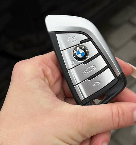 Черный БМВ 6 Серия ГТ, объемом двигателя 2 л и пробегом 27 тыс. км за 56000 $, фото 67 на Automoto.ua