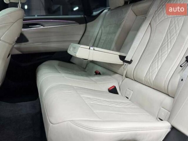 Красный БМВ 6 Серия ГТ, объемом двигателя 3 л и пробегом 163 тыс. км за 35000 $, фото 22 на Automoto.ua