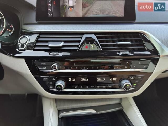 Серый БМВ 6 Серия ГТ, объемом двигателя 2.99 л и пробегом 113 тыс. км за 41990 $, фото 16 на Automoto.ua