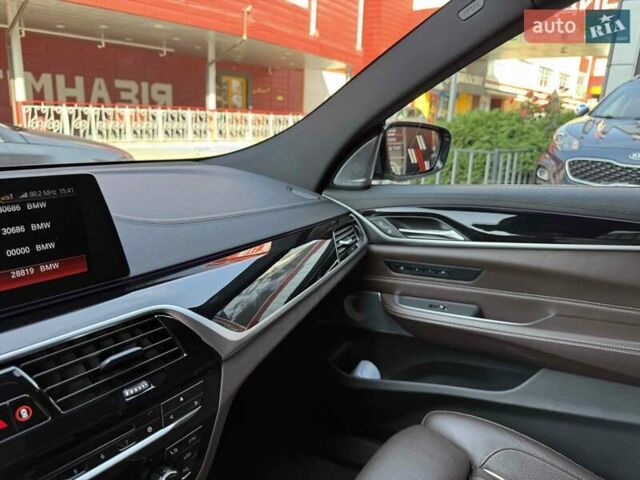 Серый БМВ 6 Серия ГТ, объемом двигателя 3 л и пробегом 88 тыс. км за 49900 $, фото 37 на Automoto.ua