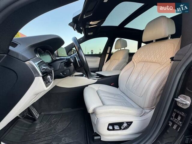 Серый БМВ 6 Серия ГТ, объемом двигателя 2.99 л и пробегом 113 тыс. км за 41990 $, фото 41 на Automoto.ua