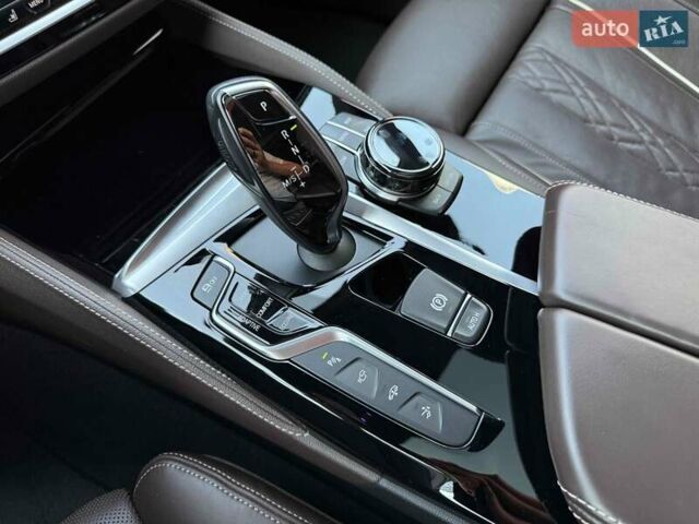 Серый БМВ 6 Серия ГТ, объемом двигателя 3 л и пробегом 88 тыс. км за 49900 $, фото 36 на Automoto.ua