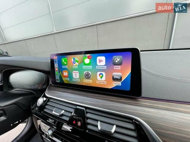 Серый БМВ 6 Серия ГТ, объемом двигателя 3 л и пробегом 97 тыс. км за 47500 $, фото 5 на Automoto.ua