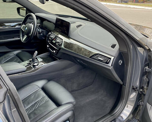 Сірий БМВ 6 Серія ГТ, об'ємом двигуна 3 л та пробігом 54 тис. км за 64000 $, фото 24 на Automoto.ua