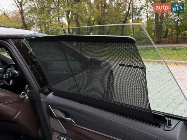 Сірий БМВ 6 Серія ГТ, об'ємом двигуна 2.99 л та пробігом 75 тис. км за 65000 $, фото 33 на Automoto.ua