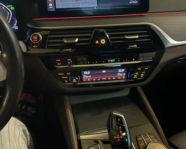 Синий БМВ 6 Серия ГТ, объемом двигателя 2.99 л и пробегом 69 тыс. км за 67500 $, фото 6 на Automoto.ua