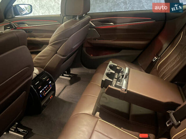 Синий БМВ 6 Серия ГТ, объемом двигателя 2.99 л и пробегом 69 тыс. км за 67500 $, фото 7 на Automoto.ua