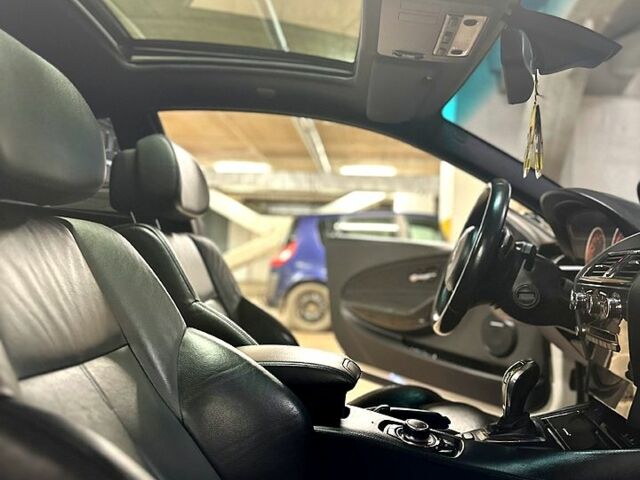 Белый БМВ 6 Серия, объемом двигателя 3 л и пробегом 235 тыс. км за 12800 $, фото 7 на Automoto.ua