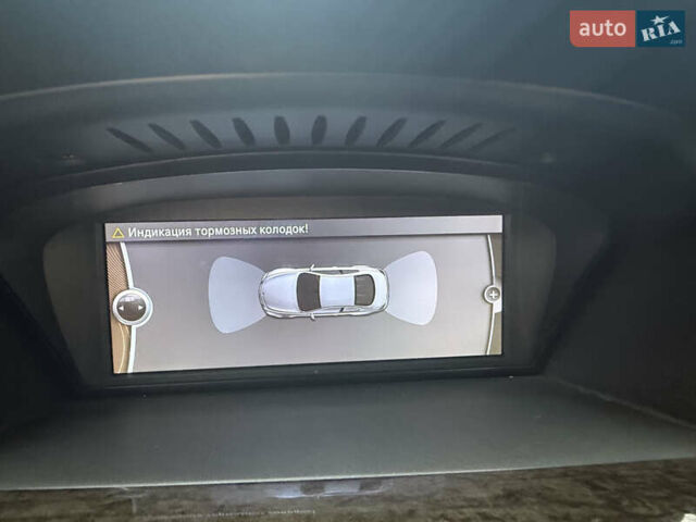 Білий БМВ 6 Серія, об'ємом двигуна 3 л та пробігом 235 тис. км за 10000 $, фото 44 на Automoto.ua
